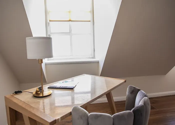 Boutique Parklane - Newly Renovated