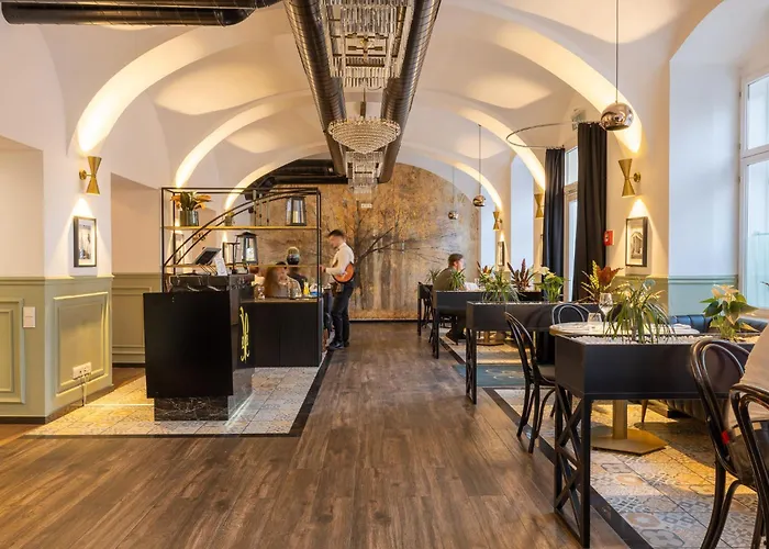Boutique Parklane - Newly Renovated מלון וינה