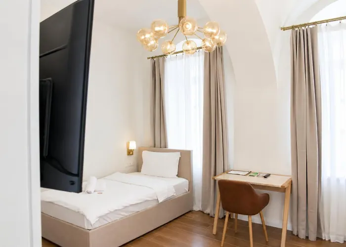 Boutique Parklane - Newly Renovated וינה